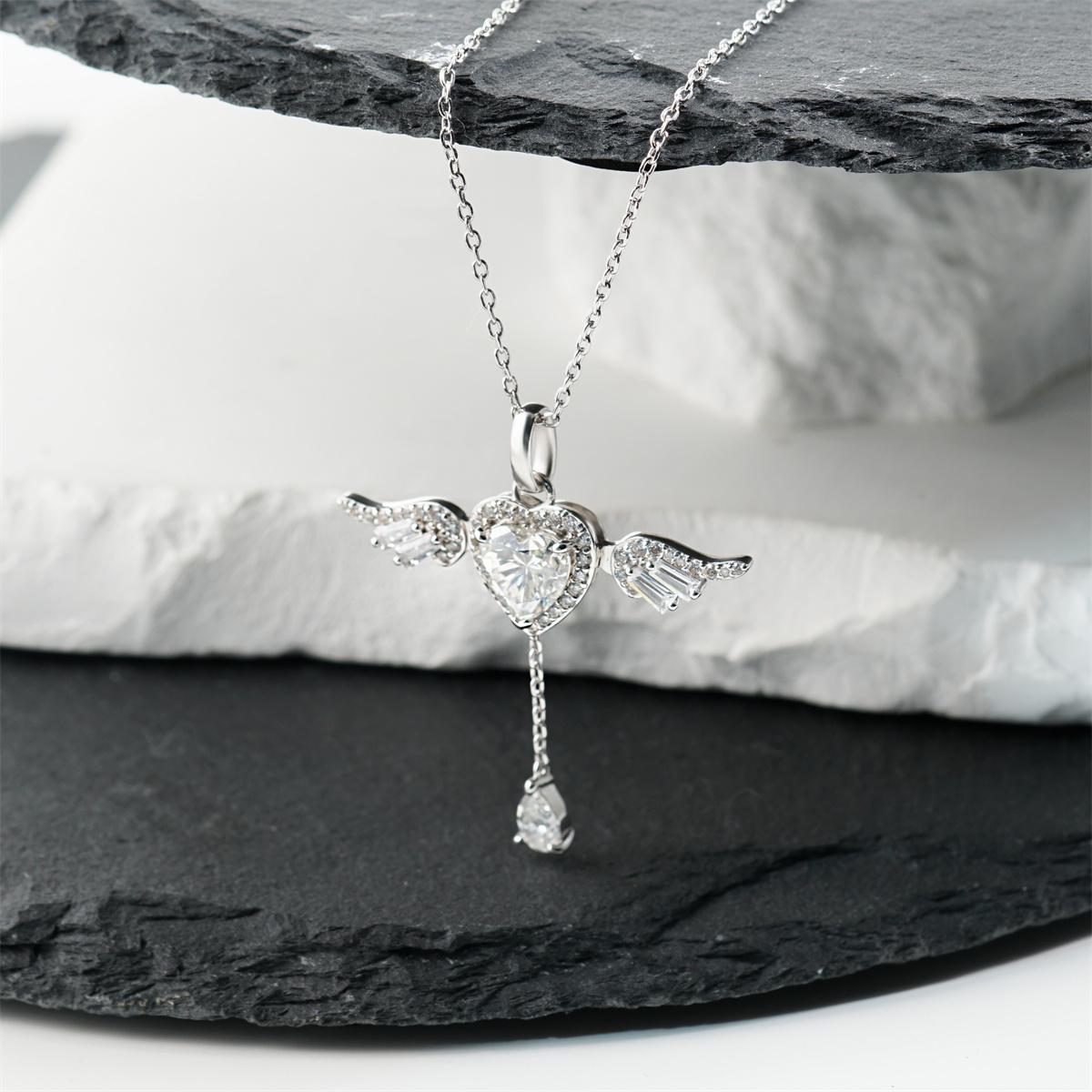 Moissanite 3.2ct Angel Wing Heart Pendant Necklace