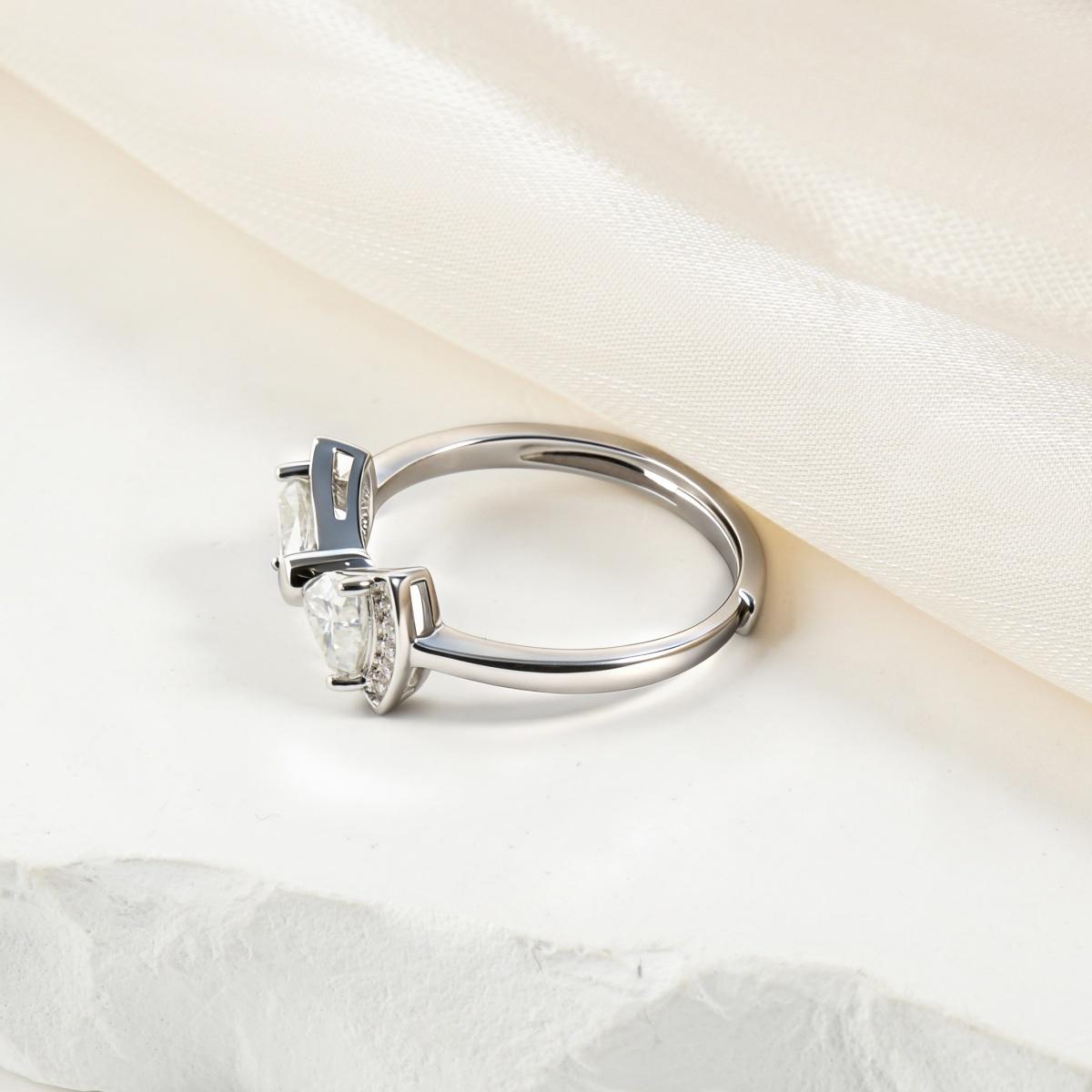 Moissanite 1ct Sweet Bow Ring