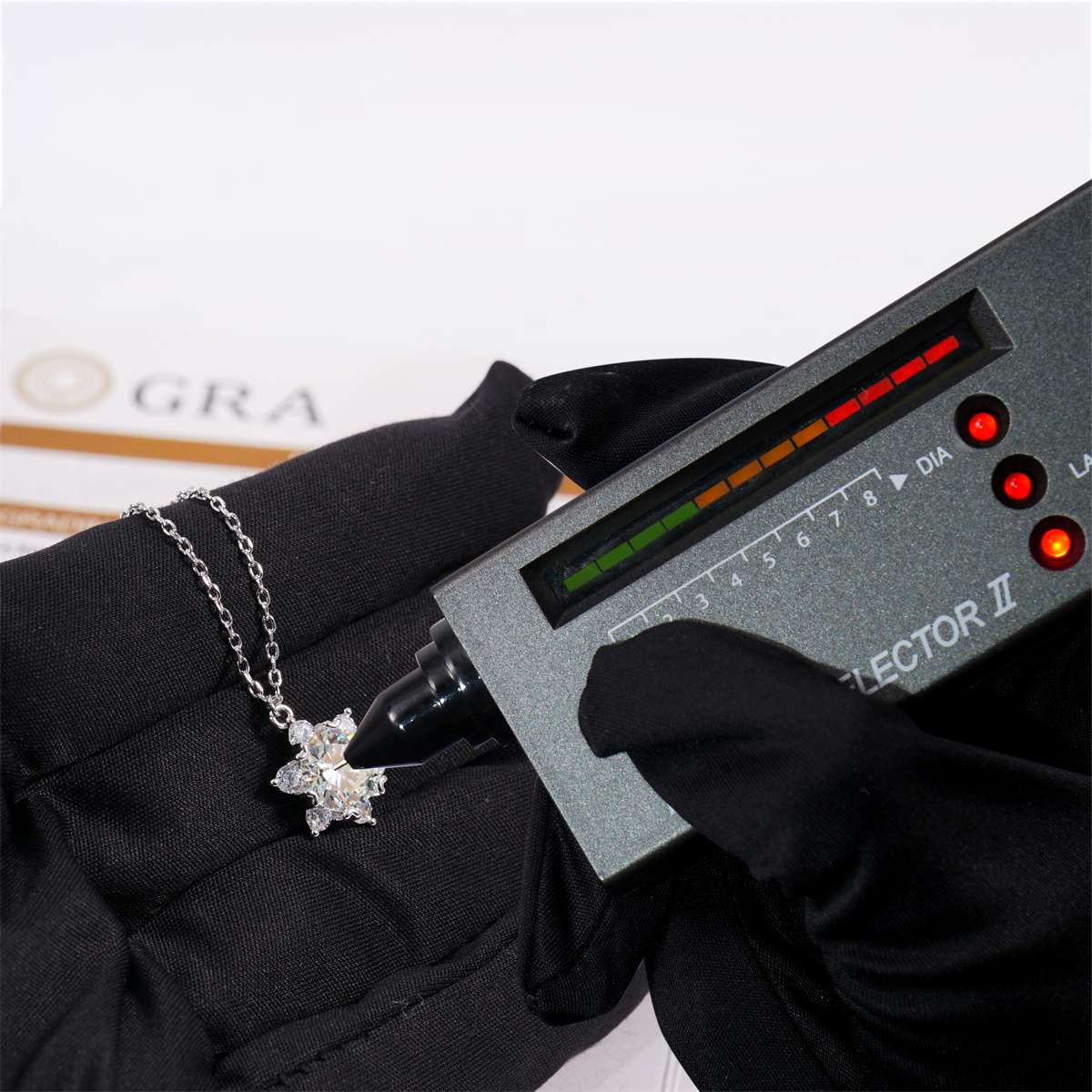 Moissanite 1-2ct Ice Crystal Snowflake Pendant Necklace