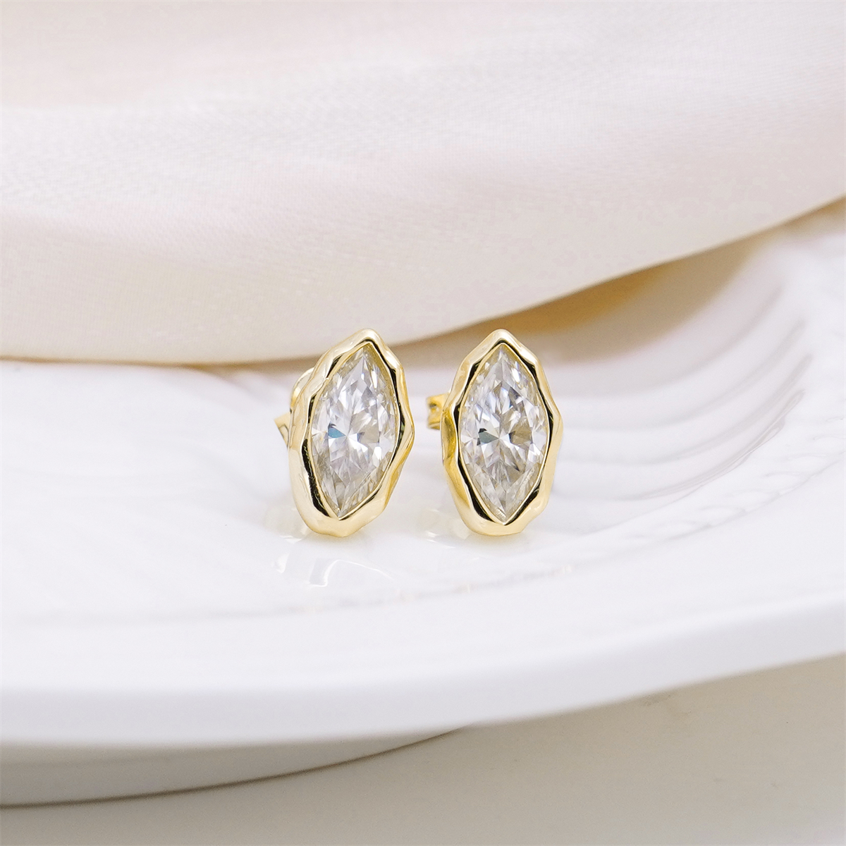 Moissanite 2ct Dream Boat Marquise Cut Stud Earrings