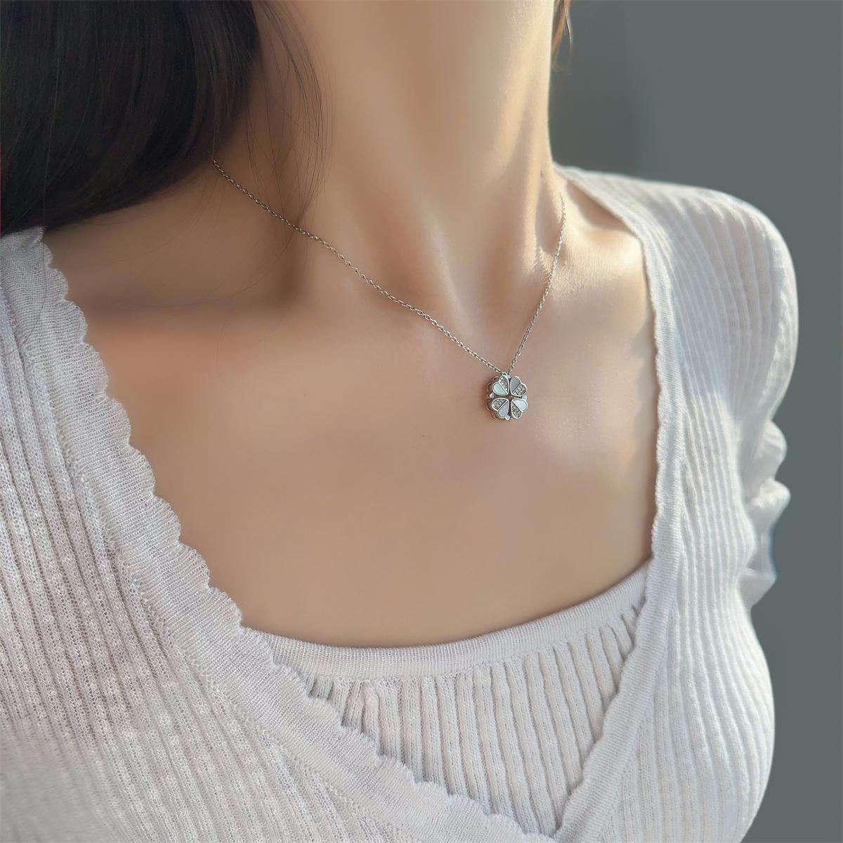 Moissanite 0.1ct Convertible Lucky Four-Leaf Clover Pendant Necklace