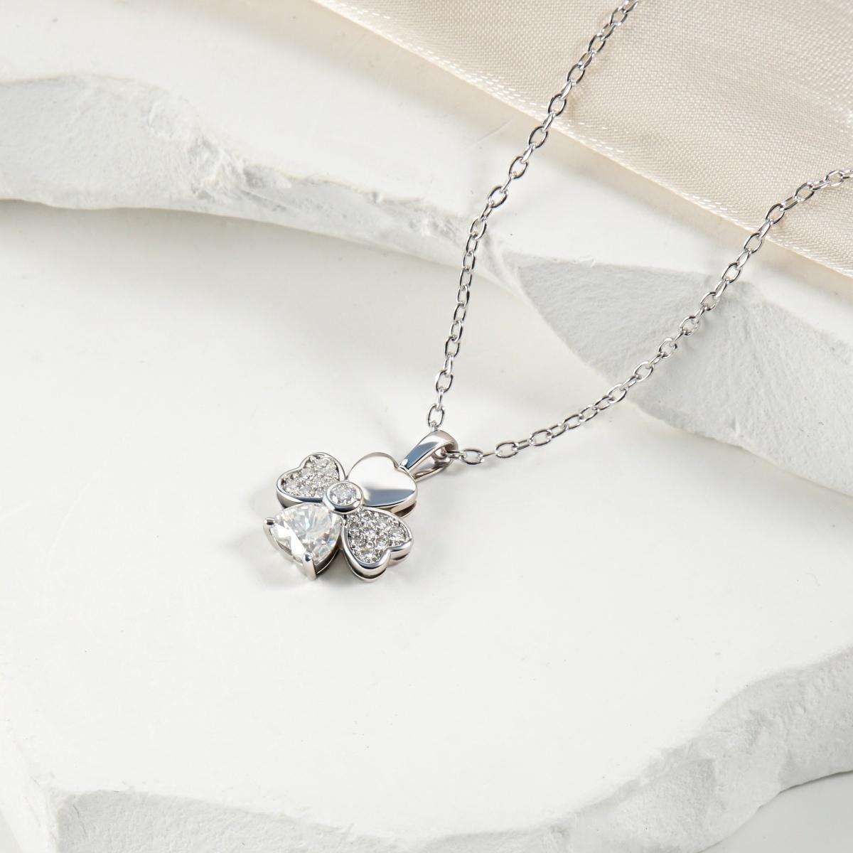 Moissanite Lucky Heart Petal Pendant Necklace