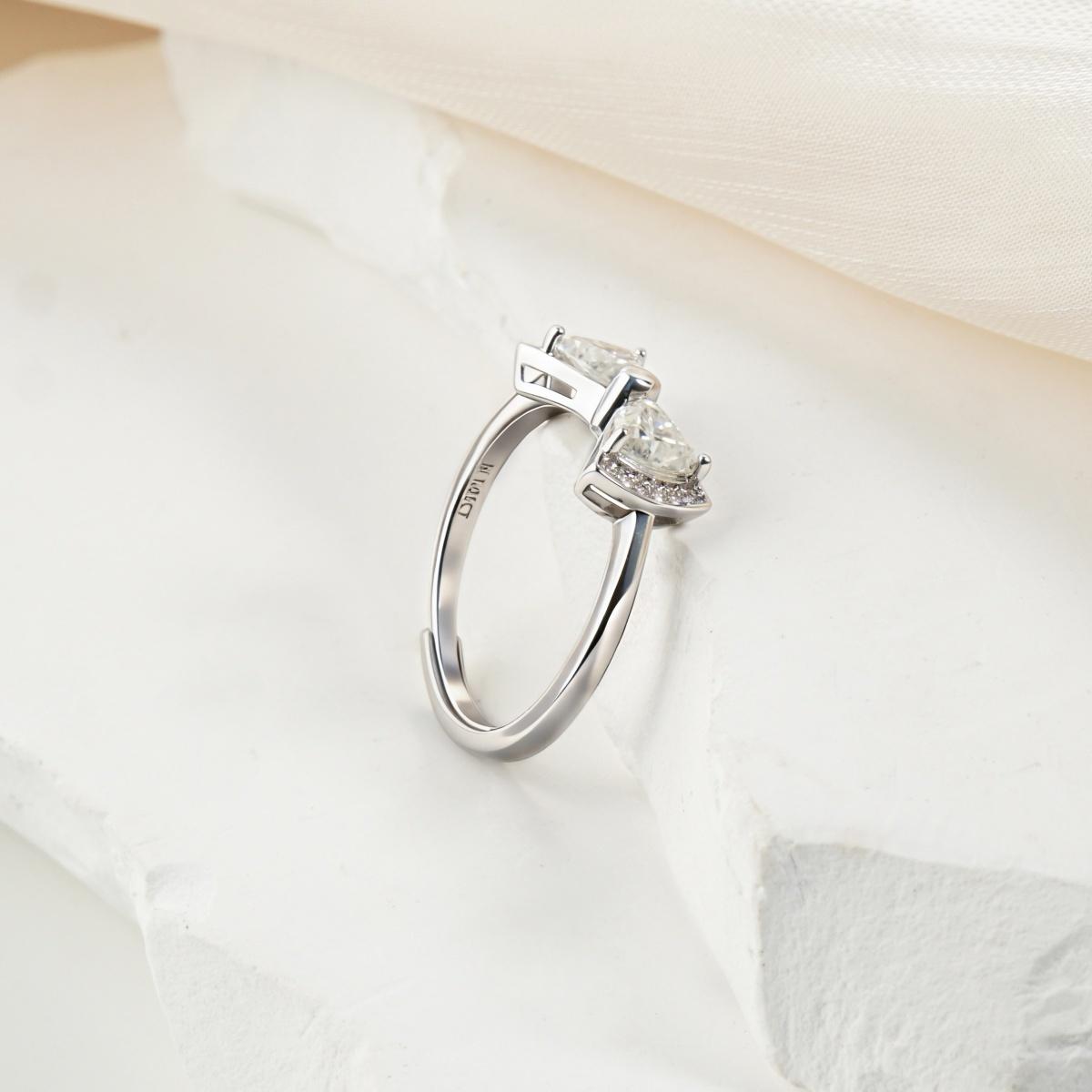 Moissanite 1ct Sweet Bow Ring