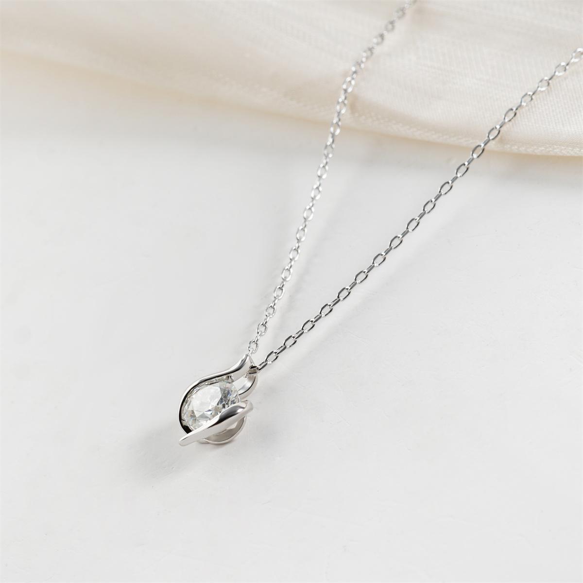 Moissanite 1ct Exclusive Memory Twist Radiance Pendant Necklace