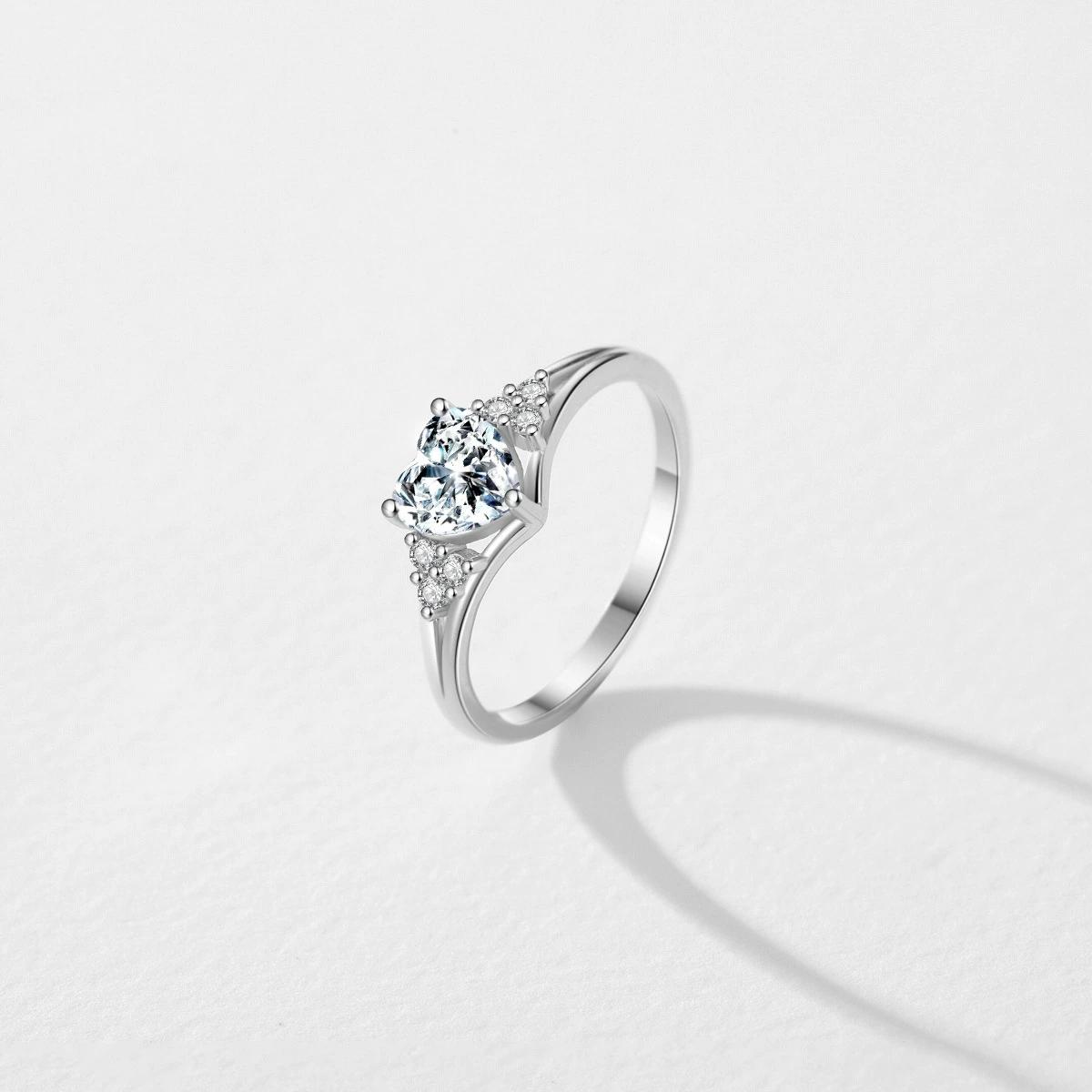 Moissanite 1ct Declaration of Love Heart Ring