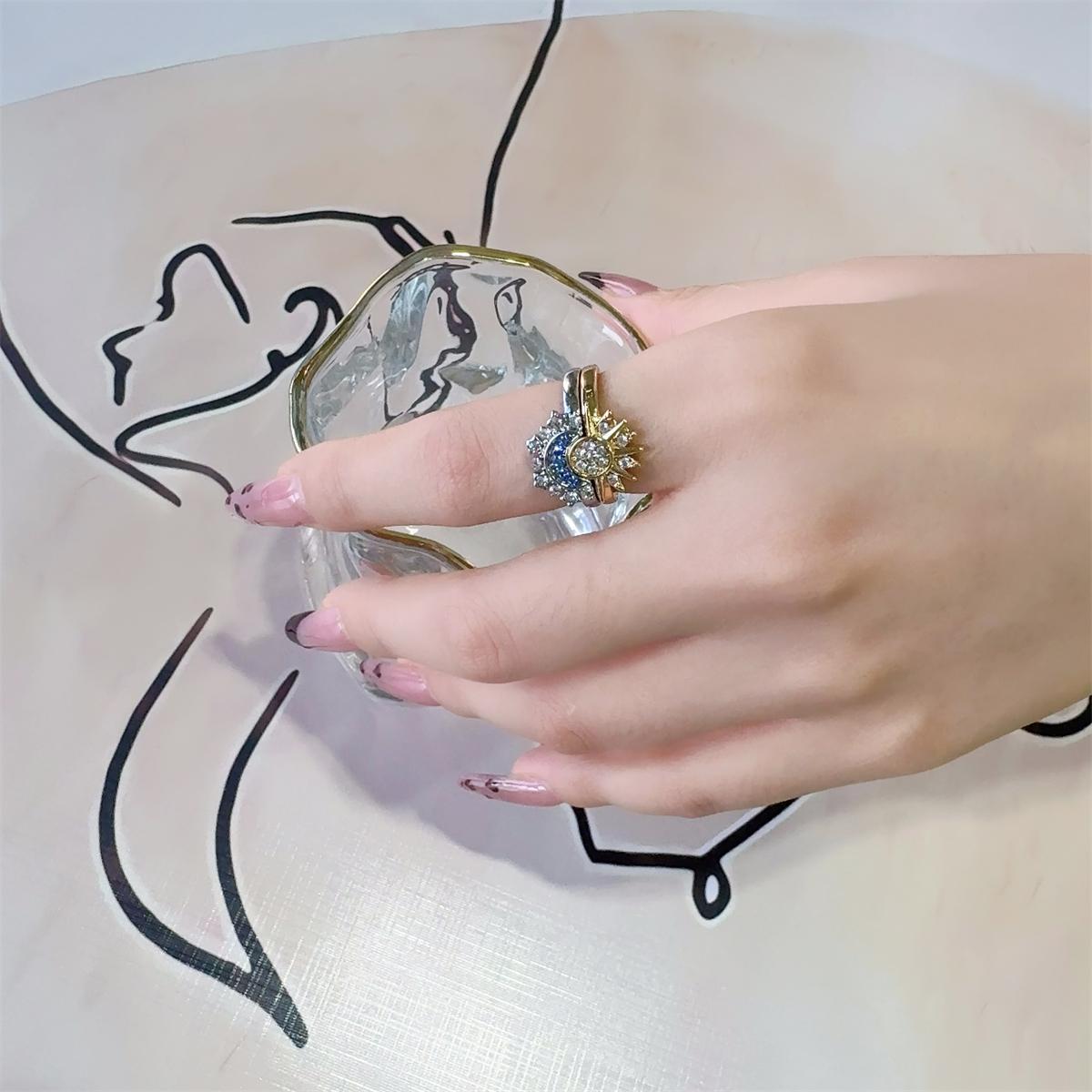 Romantic Sun & Moon Ring