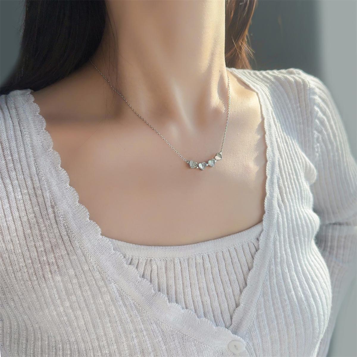 Moissanite 0.1ct Convertible Lucky Four-Leaf Clover Pendant Necklace