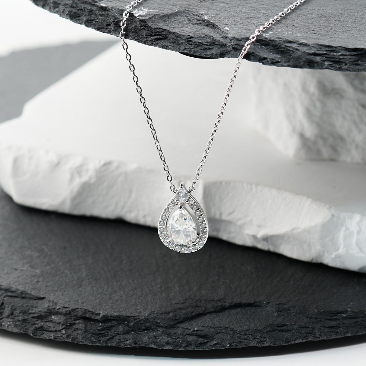 Moissanite Luminous Drop Halo Jewelry Set Elegant Pear Cut Ring Necklace Bracelet Trio Set