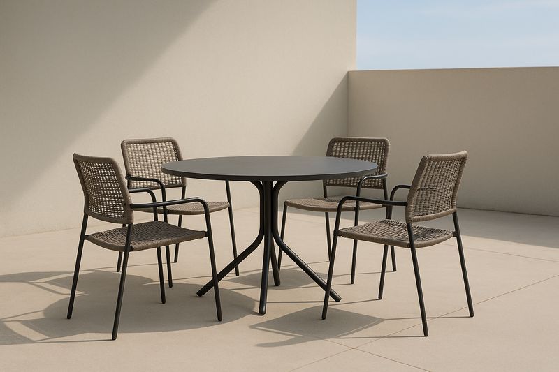 Set Tavolo Rotondo in Alluminio con 4 Sedie in Rattan per Esterni
