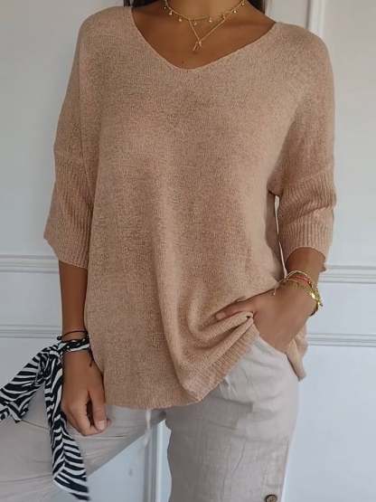 CLEARANCE SALE🔥Solid Color Knitted V-neck Top