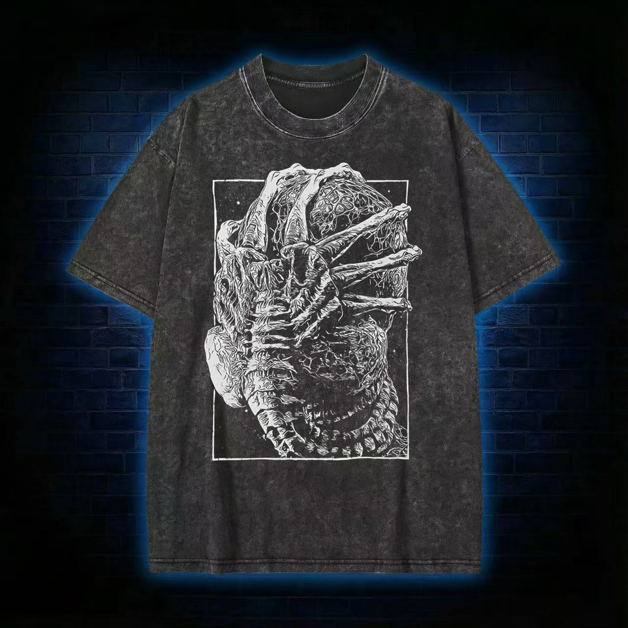 Alien Delivery Guy Washed T-shirt