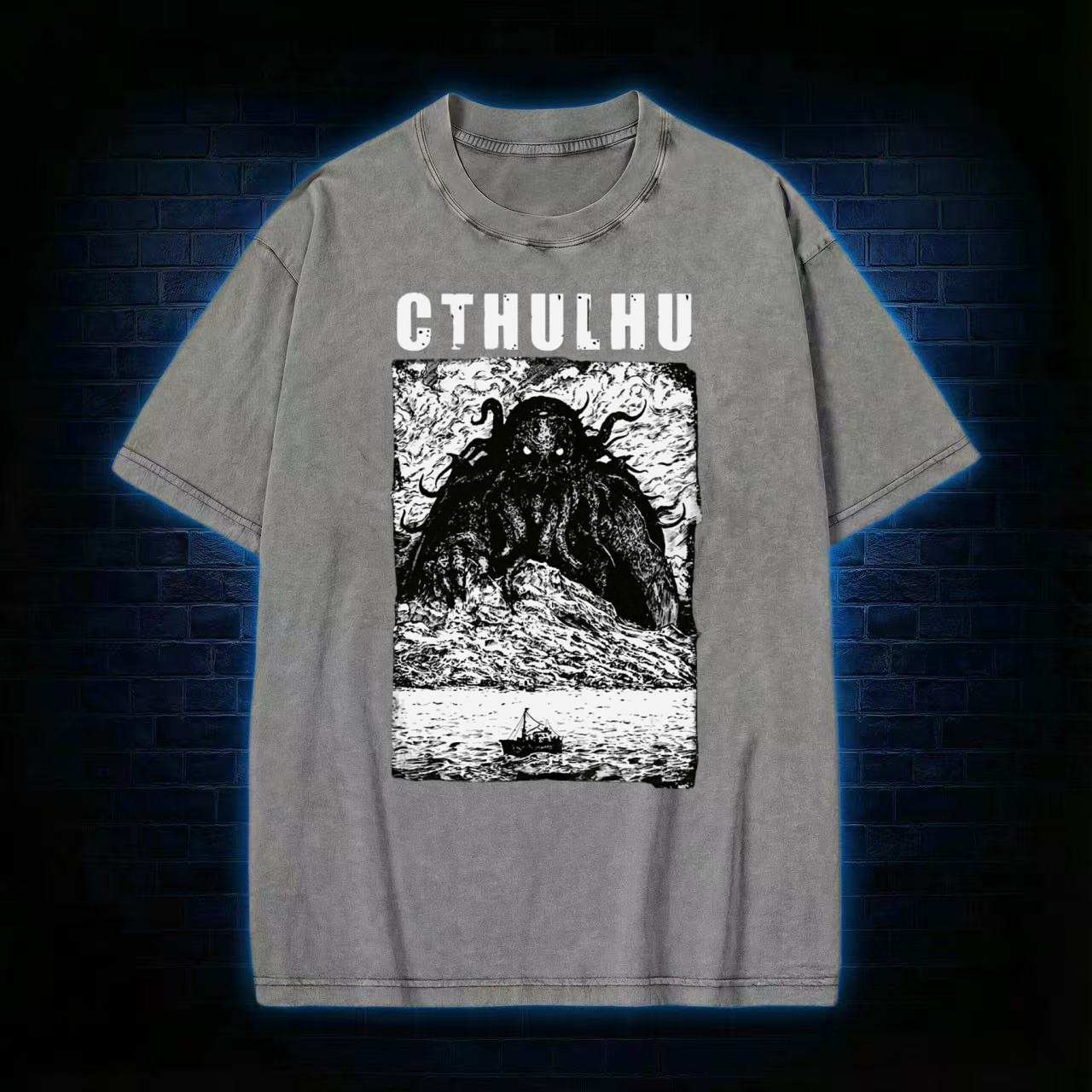 Cthulhu Lovecraftian Horror Art Washed T-shirt