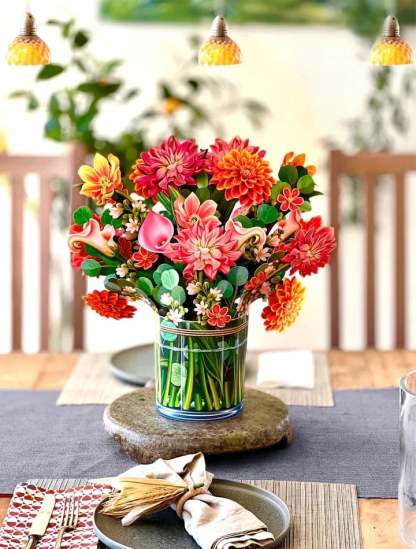 Eco-friendly pop-up flower bouquet greeting card