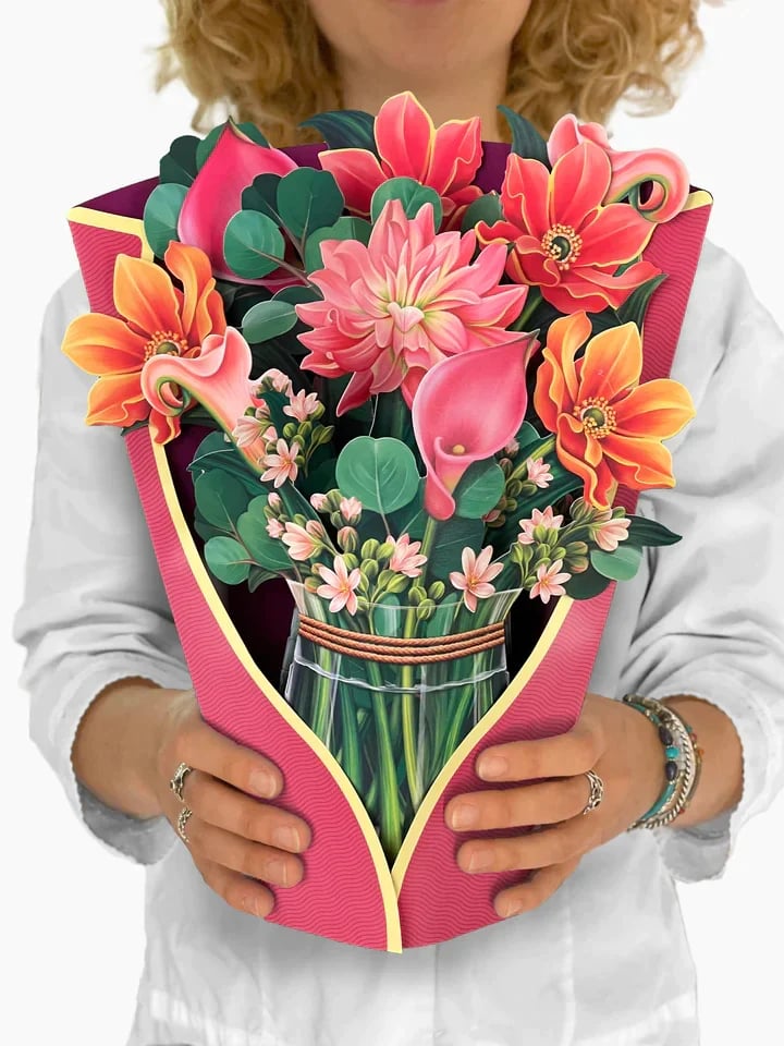 Eco-friendly pop-up flower bouquet greeting card