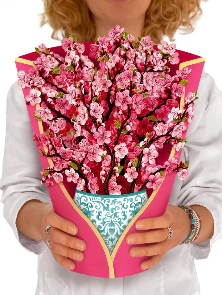Eco-friendly pop-up flower bouquet greeting card
