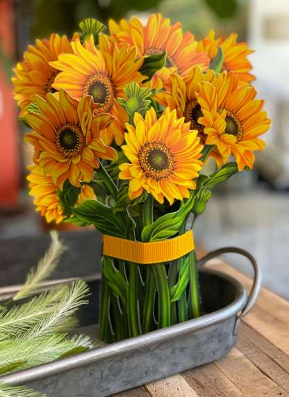 Eco-friendly pop-up flower bouquet greeting card