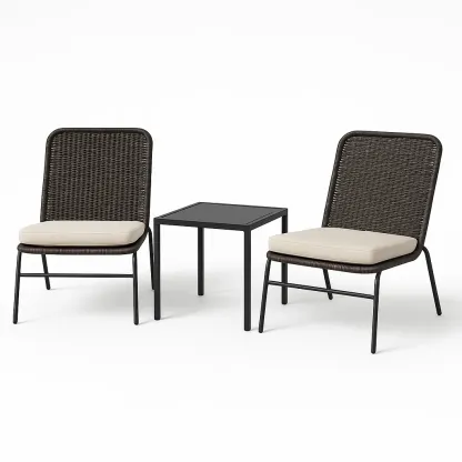 Set da tempo libero piccolo con sedie in rattan marrone e tavolino nero