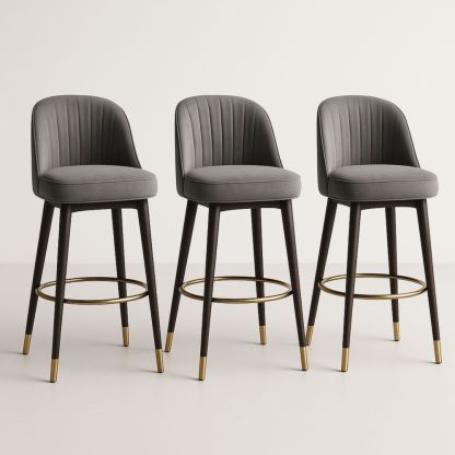 Lot de 3 chaises de bar en velours gris avec pieds en bois noir et détails dorés