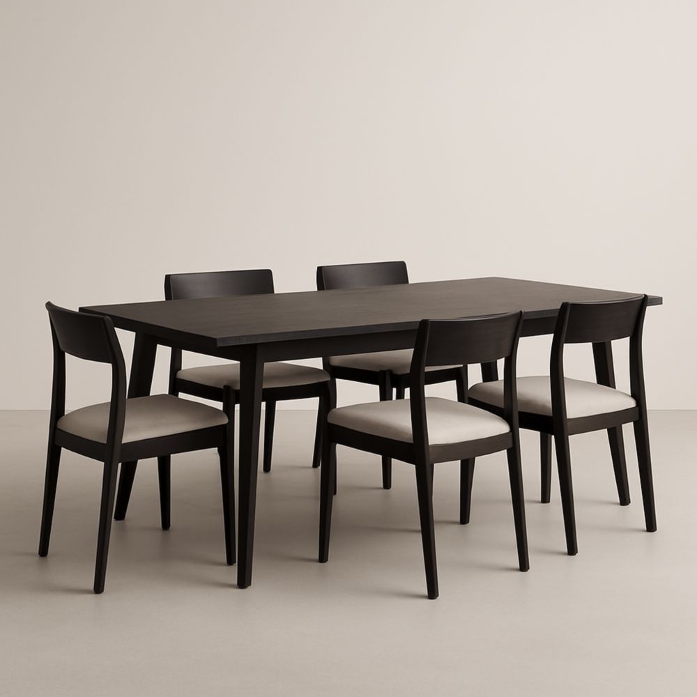 Table en bois noire avec 5 chaises rembourrées