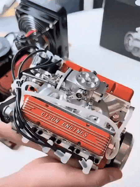 Figura De Motor Metálica: Perfecta Para Decoración, Educación Y Coleccionismo