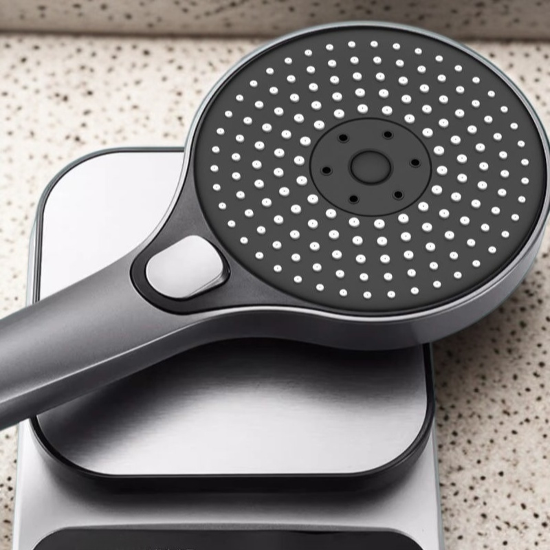 Zestaw prysznicowy z funkcją podgrzewania wody i wentylatorem do łazienki 