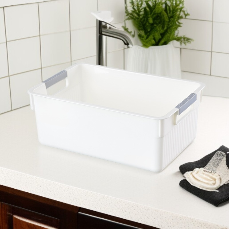 Prostokątny plastikowy koszyk do przechowywania w łazience