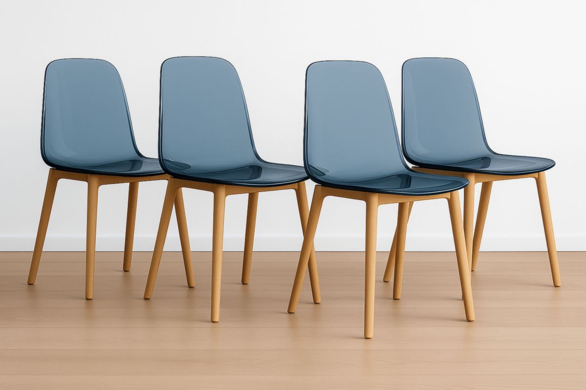 Set di 4 Sedie da Pranzo con Seduta in Polipropilene Blu e Gambe in Legno