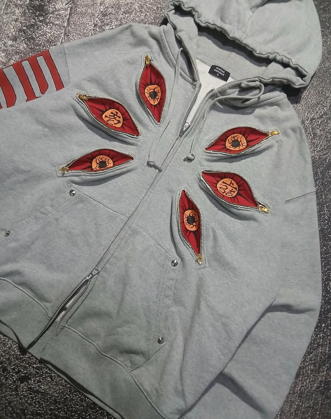 SIX EYES "KOKUSHIBO" HOODIE