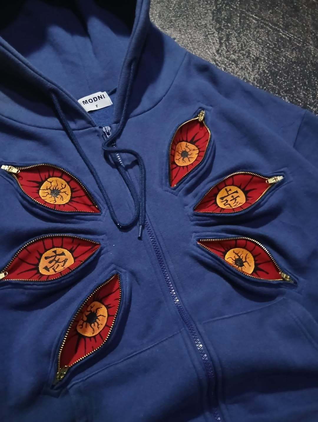 SIX EYES "KOKUSHIBO" HOODIE