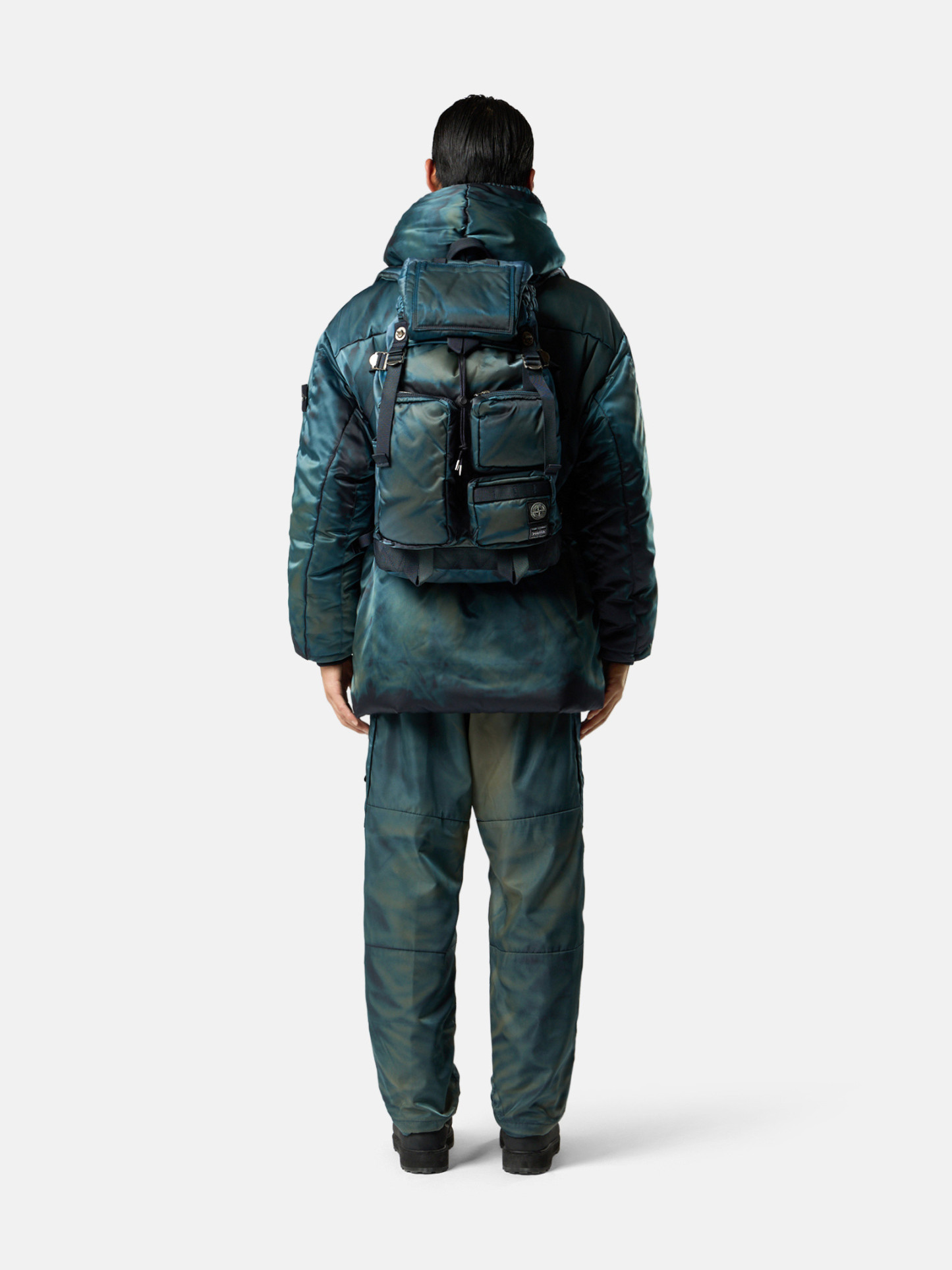 9200002 HAND CORROSION ON NYLON TWILL