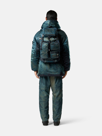 9200002 HAND CORROSION ON NYLON TWILL