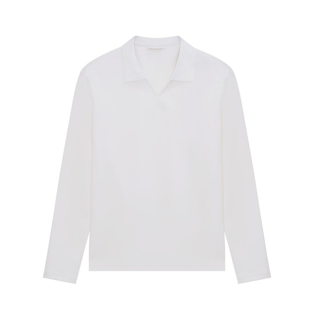 Long-sleeved, collared, warm polo shirt