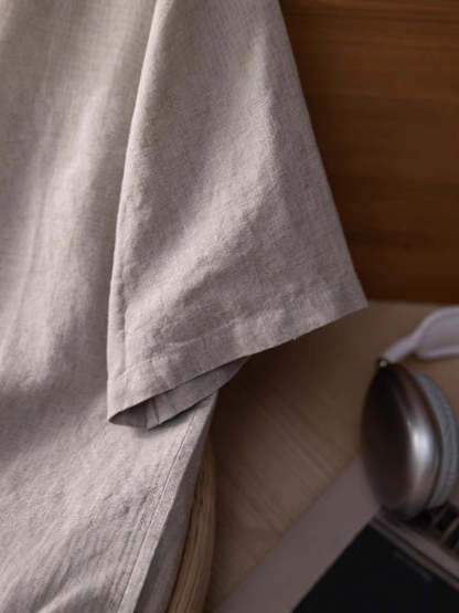 Loose and casual collared polo shirt