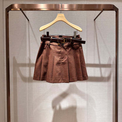 College-style A-line pleated short skirt