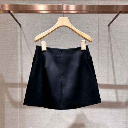 Pocketed A-line mini skirt