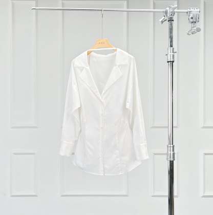 Women's Oversized-Fit Cotton Stretch Poplin Button-Down Dress Shirt