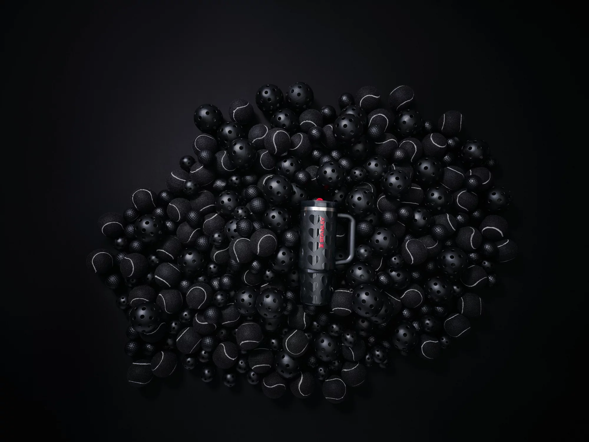 Stathtnley 30 oz. Quencher ProTour Flip Straw Tumbler - Valentine's Day