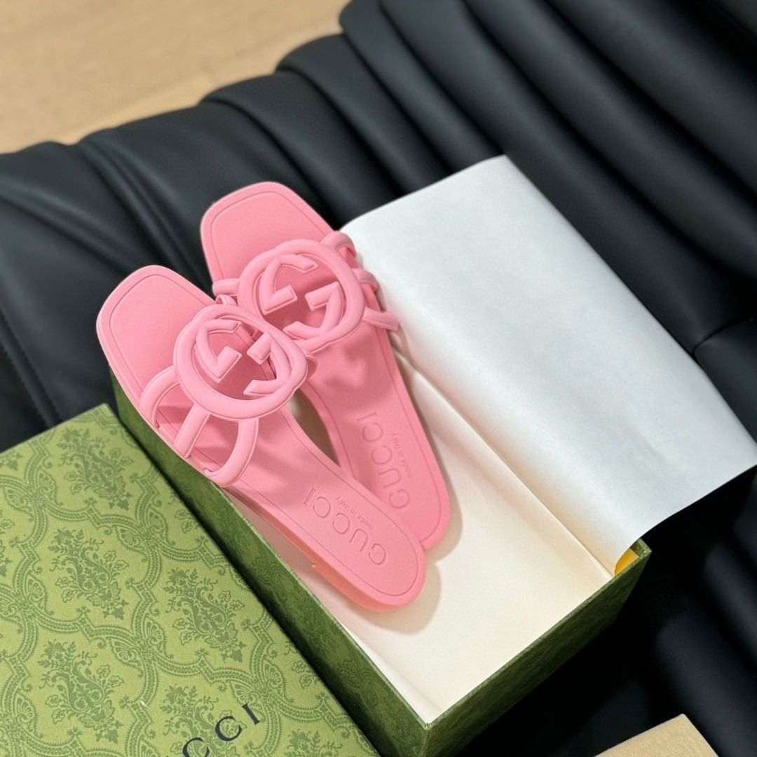 WOMEN'S INTERLOCKING G SLIDE SANDAL