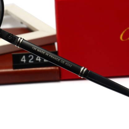 LOVE BRACELET & LOVE BRACELET, 4 DIAMONDS & SUNGLASSES