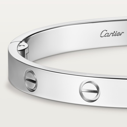 PANTHERE DE CARthtTIER WATCH SMALL MODEL & LOVE BRACELET, CLASSIC MODEL