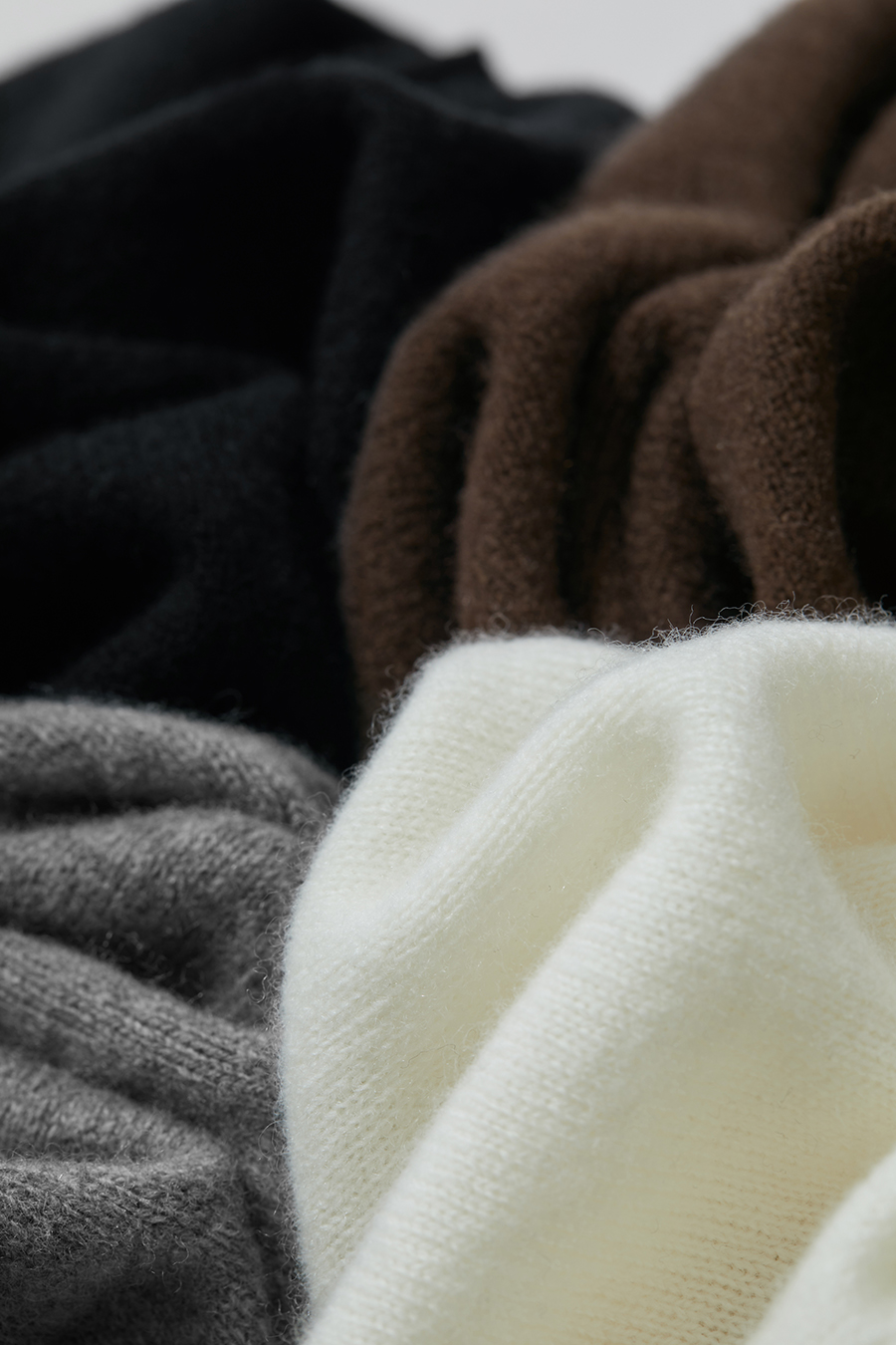 All - Wool Mock Neck Sweater|AMII-AMII.com