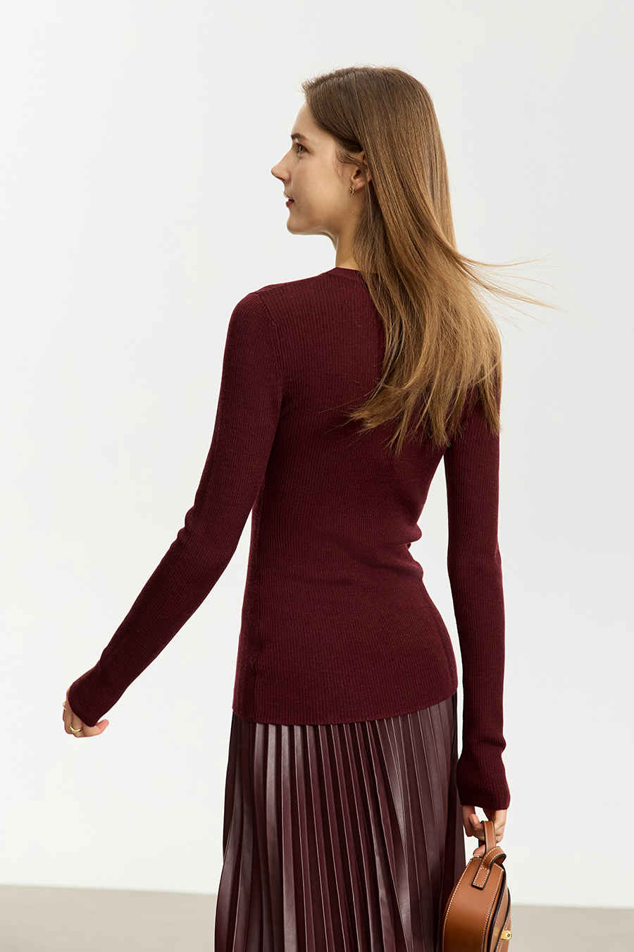 Slim Small Crew Neck Wool Sweater|AMII-AMII.com