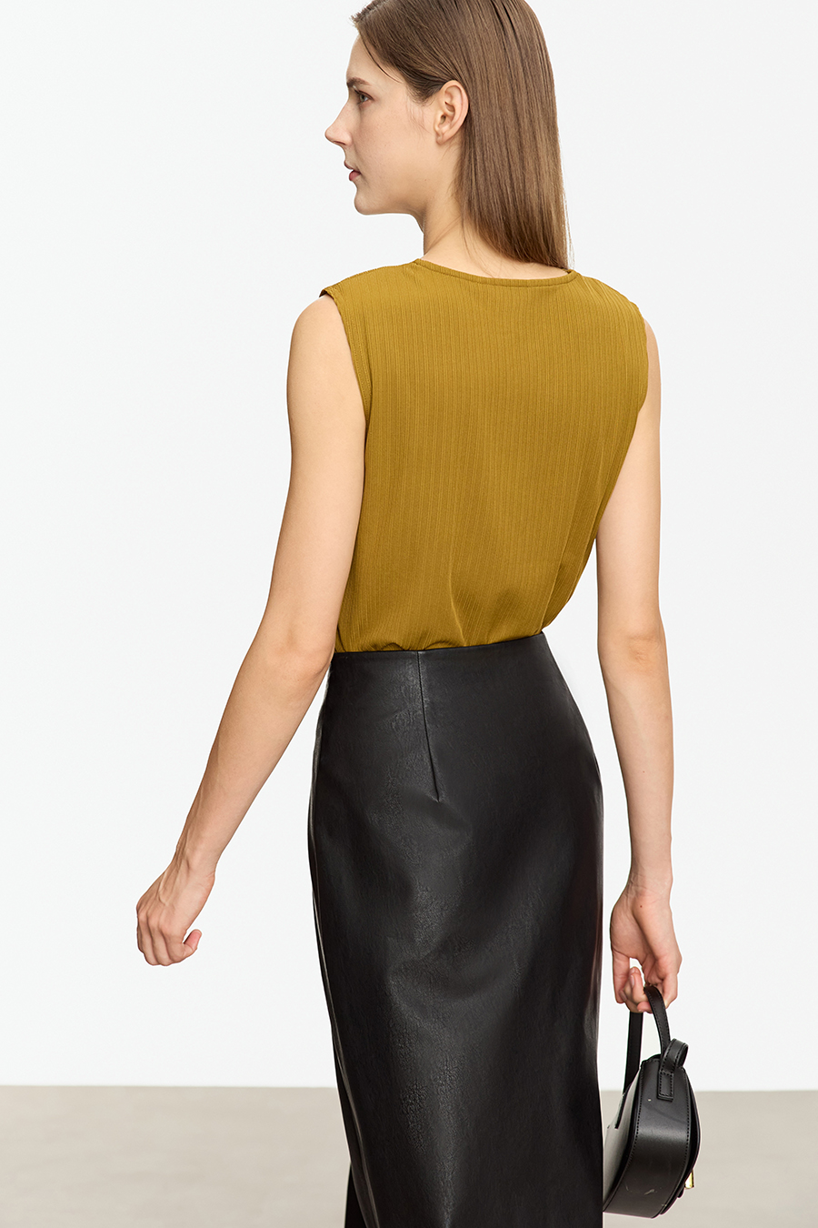 Eyelash Lace V - Neck Camisole|AMII-AMII.com