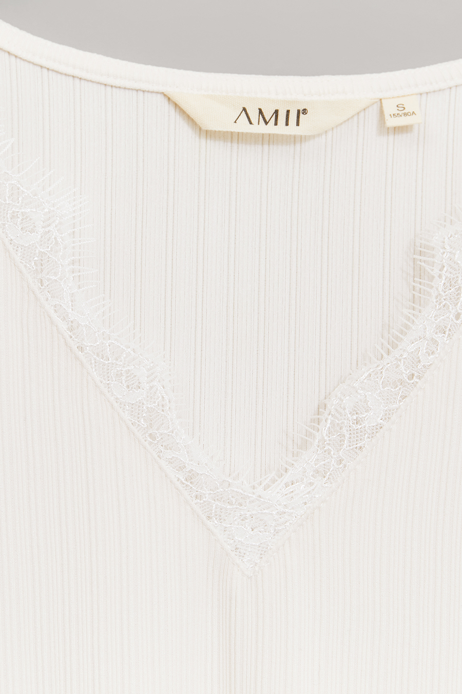 Eyelash Lace V - Neck Camisole|AMII-AMII.com