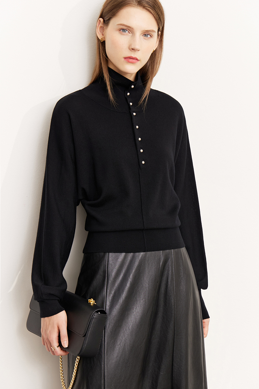 High Neck Buttoned Loose Wool Sweater|AMII-AMII.com