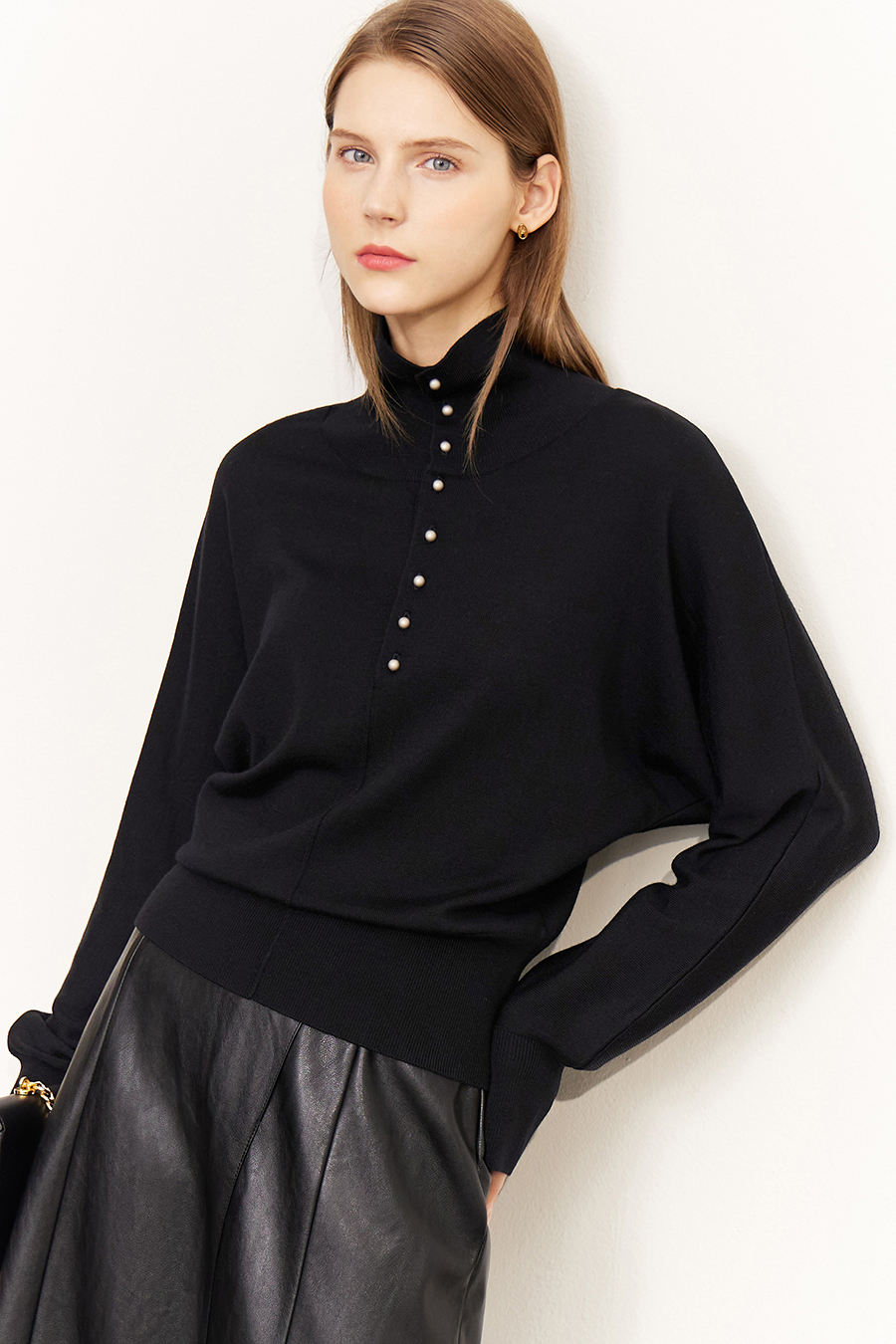 High Neck Buttoned Loose Wool Sweater|AMII-AMII.com