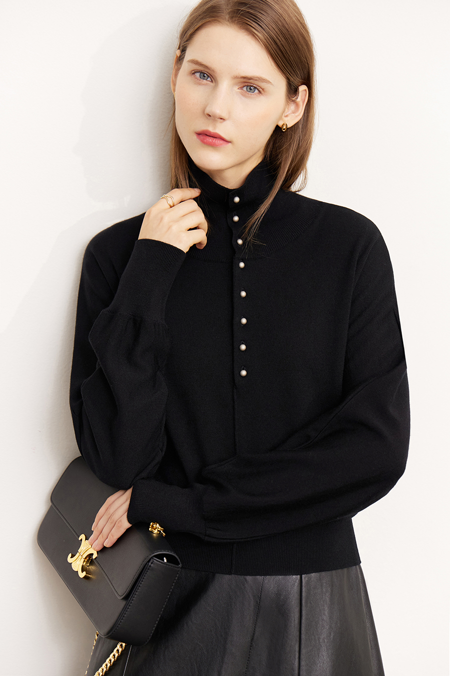 High Neck Buttoned Loose Wool Sweater|AMII-AMII.com