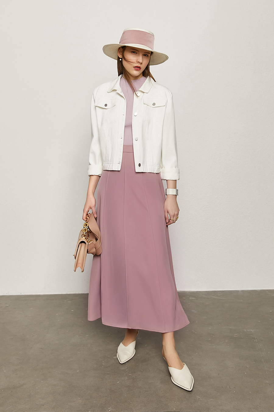 Half High Neck Slim Knit Top