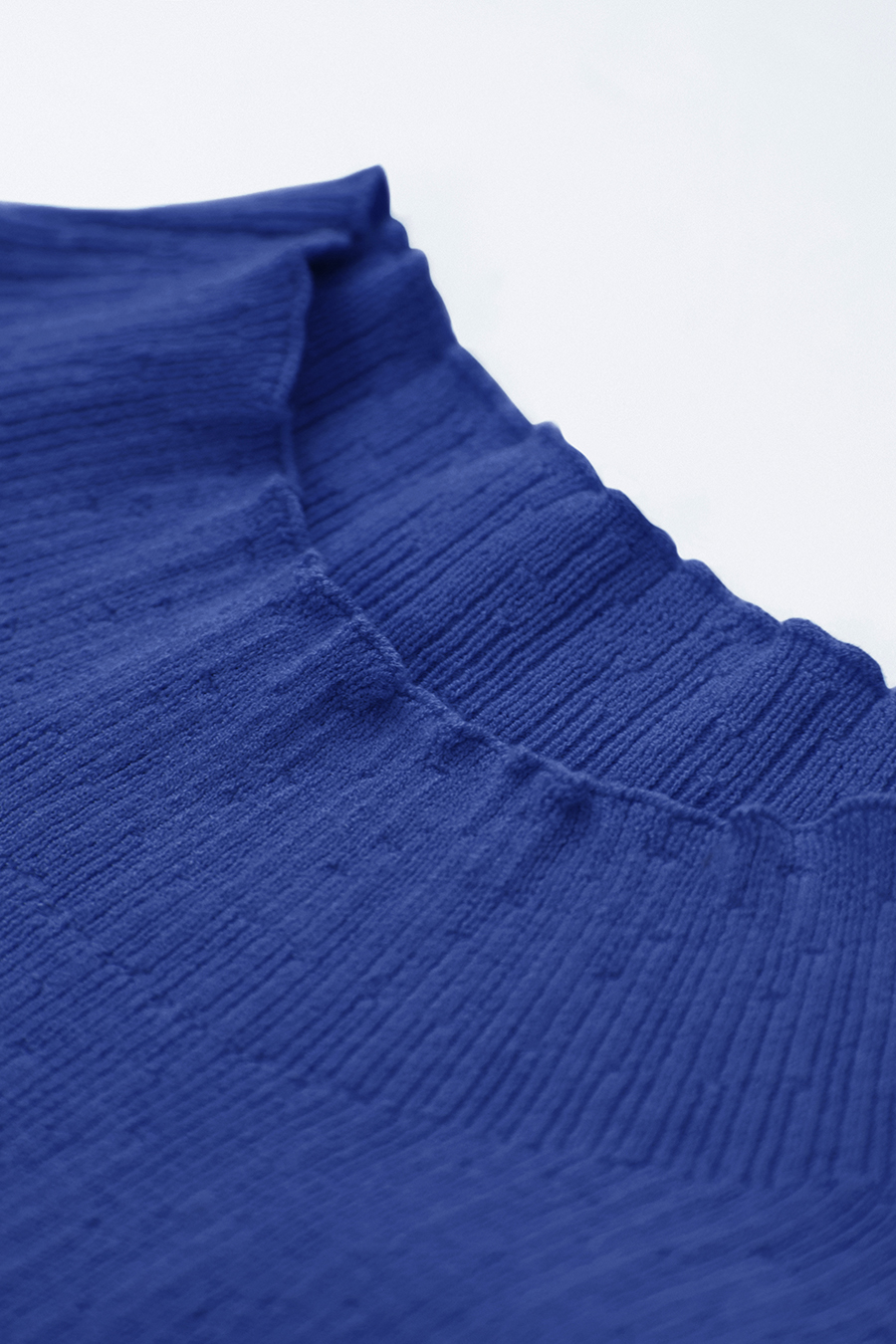 Half High Neck Slim Knit Top