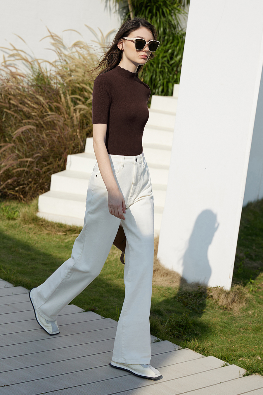 Half High Neck Slim Knit Top